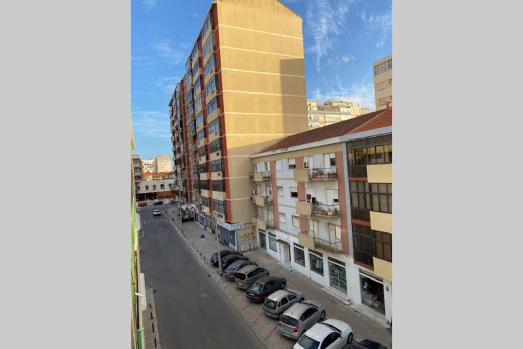 Barreiro Central Apartment Extérieur photo